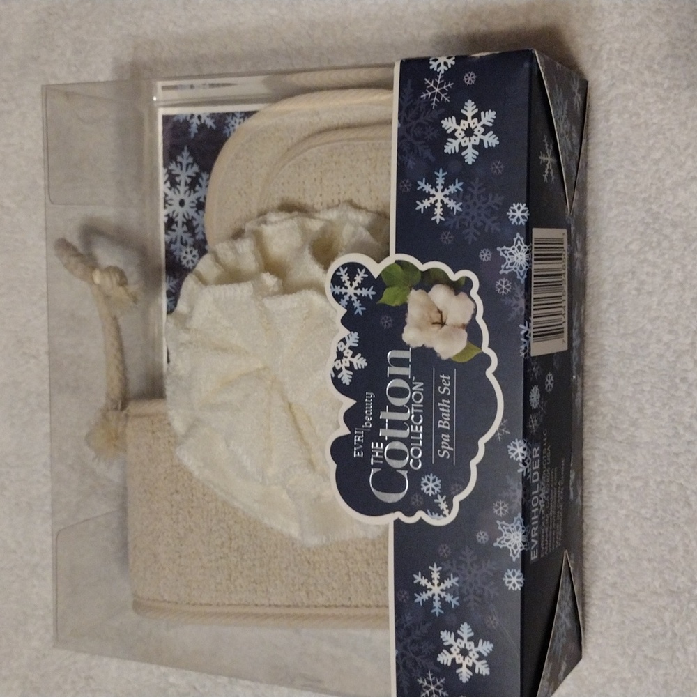 Spa Bath Set  THE Cotton Collection  Women's Bath and Body Care  Lufa's  NEW